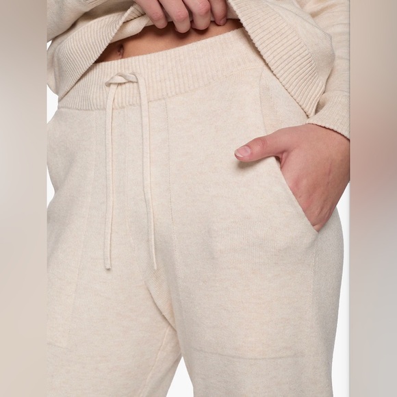 Lazypants Sunday Sweater Knit Cream Wide Leg Size Medium NWOT - Picture 4 of 5